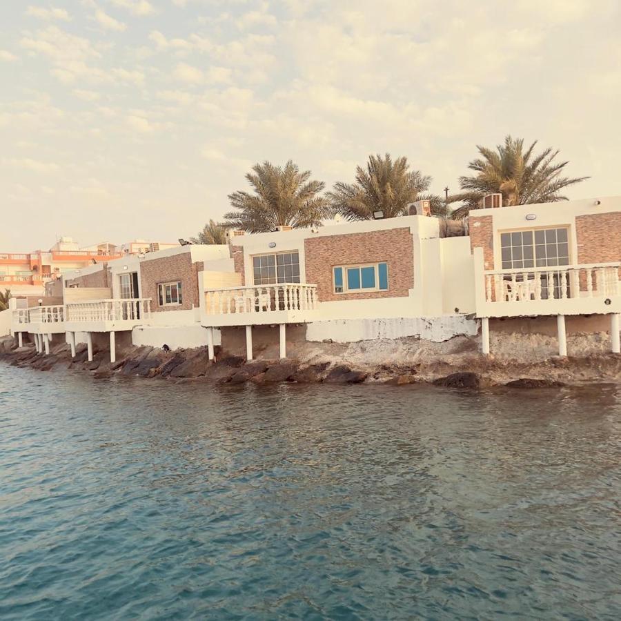 Al Ahmadi Plaza Resort Iambo Exterior foto